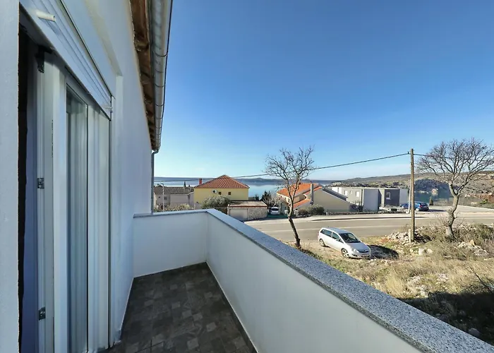 Apartment Filip Maslenica